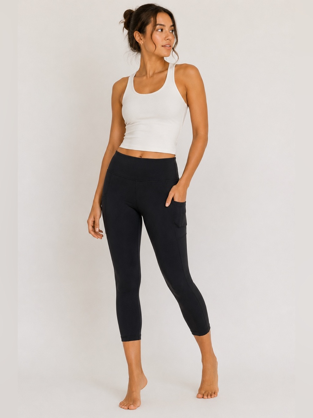 Athleta Salutation Stash Pocket Crop Leggings Black Small PowerVita